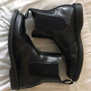 Dr. Martens Flora Chelsea Boots